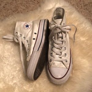 converse hightop shoes